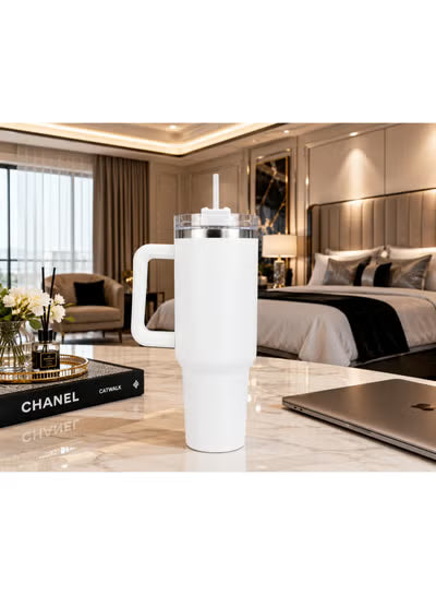 40oz Insulated Tumbler with Handle & Straw